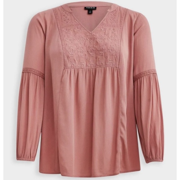 Torrid Crinkle Gauze Embroidered Top pink long sleeve tunic size 1XL - Picture 3 of 13